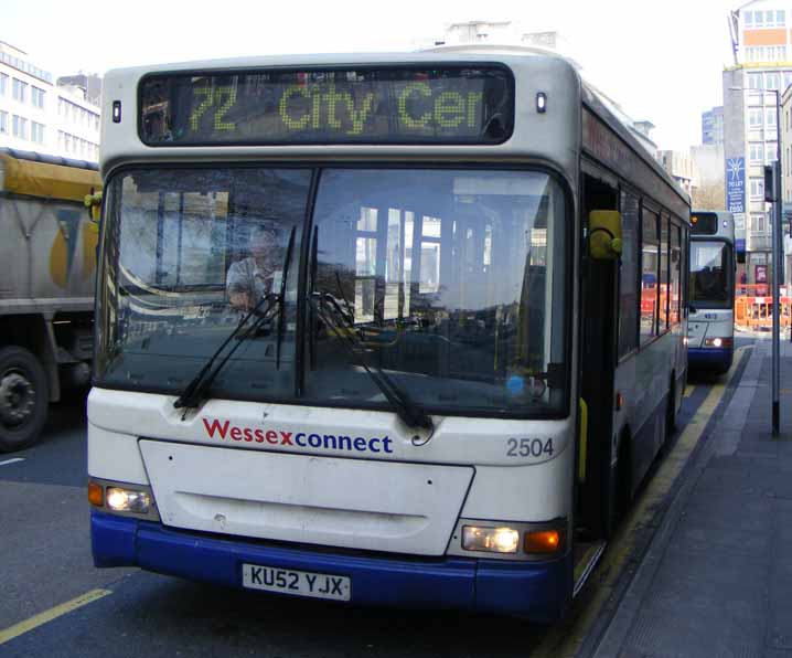 Wessex Connect Dennis Dart SLF Plaxton 2504